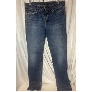 Womans Joe's Jeans 32X31 Blue Denim straight leg **FLAW**